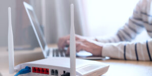 Router Troubleshooting In Corporate Environments: Common Issues And Fixes
